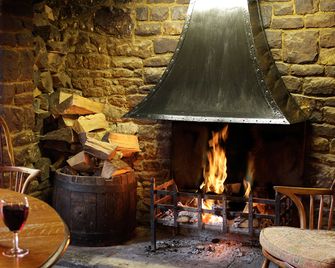 The Anchor Inn - בריסטול - טרקלין