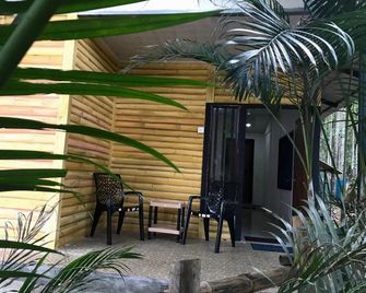Greenwoods Nature Camp - Gudalur - Patio