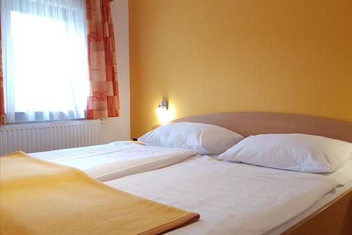 Gasthof-Pension Roseggerhof - Sankt Kathrein am Hauenstein - Bedroom