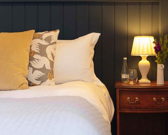 The Filly Inn - Brockenhurst - Schlafzimmer