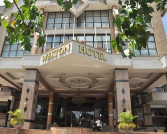 Weston Hotel - Nairobi