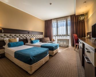 Business Hotel Plovdiv - Central Location - Plovdiv - Habitació