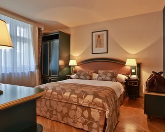 فندق ايليزيه - براغ - غرفة نوم