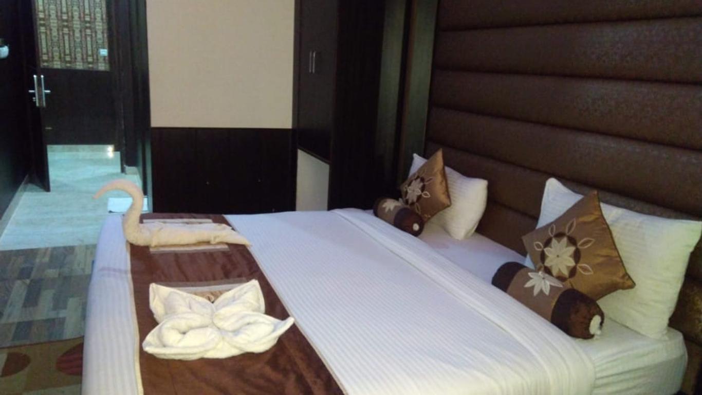 Vibhav Grand