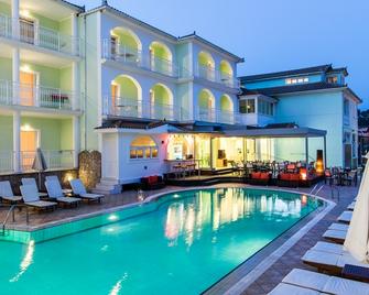 Di Palai - Tsilivi - Pool