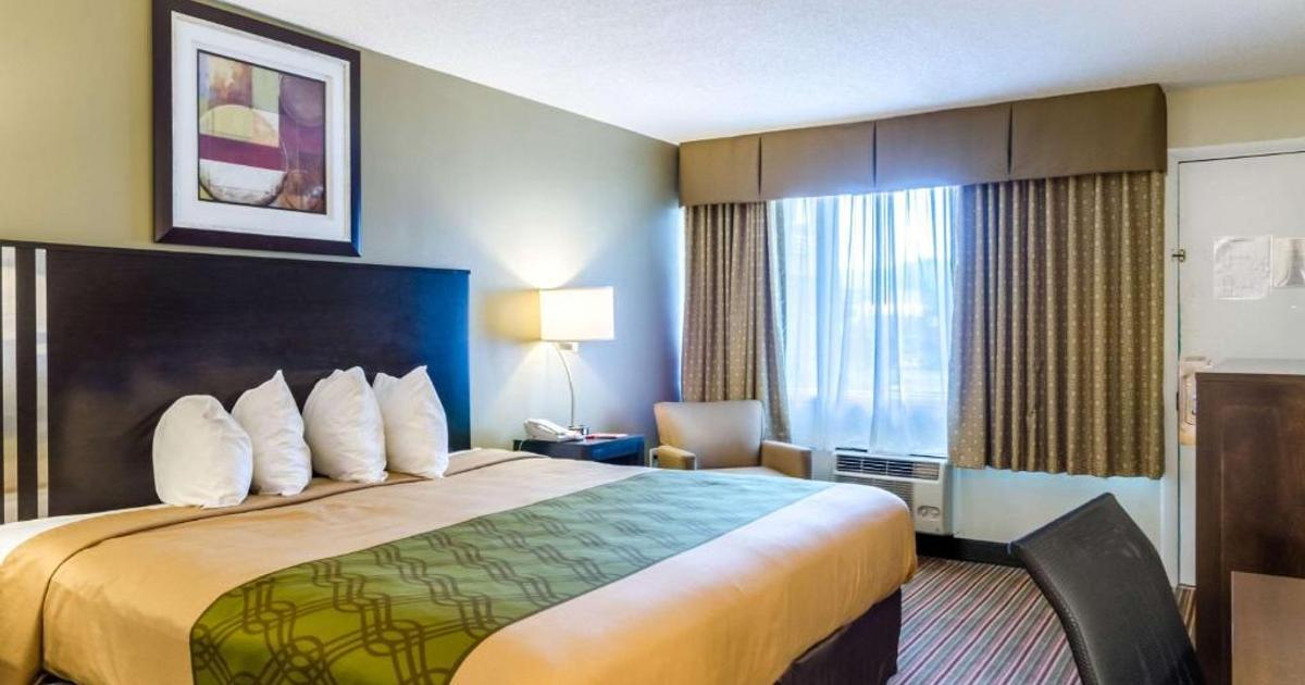 Fairbridge Inn Express Pittsfield from $59. Pittsfield Hotel Deals ...