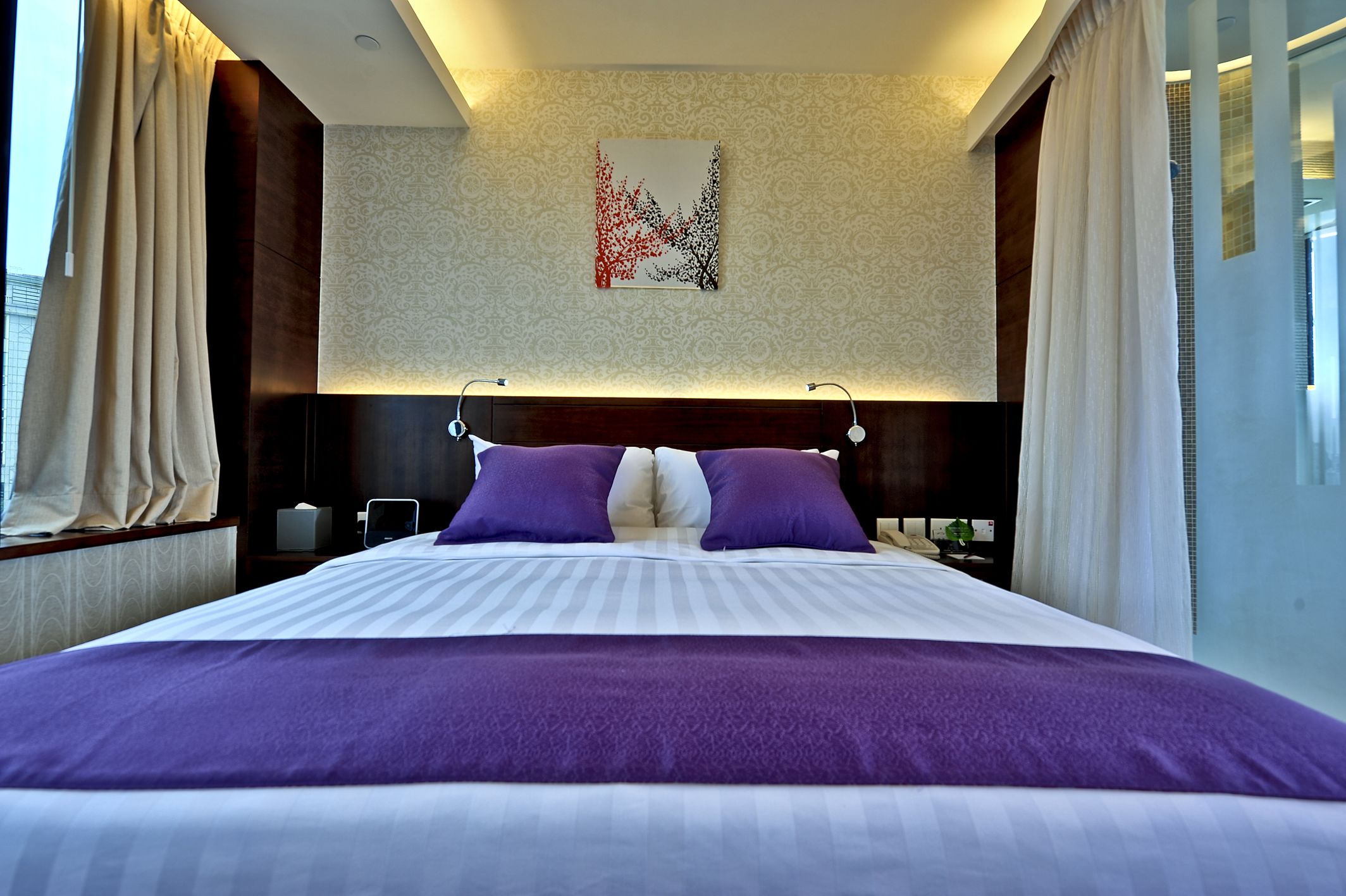 The Bauhinia Hotel - Tsim Sha Tsui
