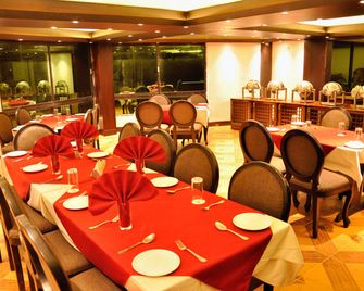 The Retreat - Darjeeling - Restaurant