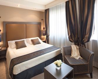 Hotel Mozart - Milán - Habitación