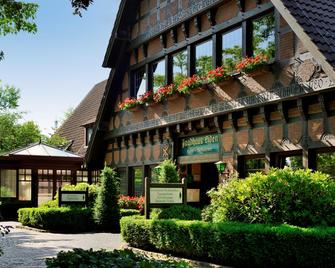 Romantik Hotel Jagdhaus Eiden am See - Bad Zwischenahn - Building