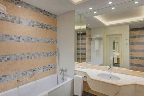 Hotel Savoy - Praga - Bany