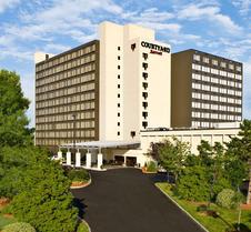 Courtyard by Marriott Boston Logan Airport