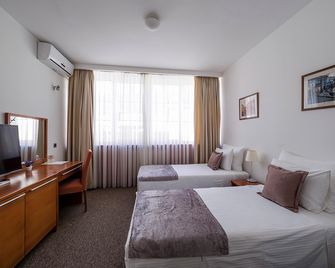 Garni Hotel Le Petit Piaf - Belgrado - Habitación