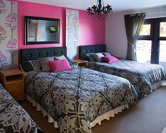 Crockatinney Guest House - Ballintoy - Bedroom