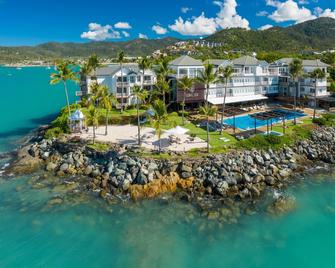 Coral Sea Resort - Airlie Beach - Building