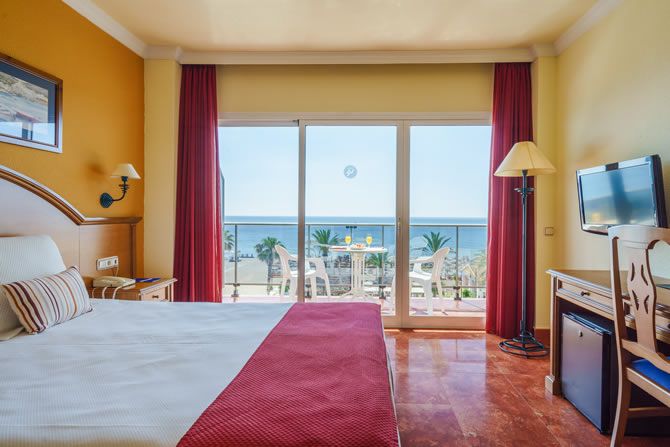 Hotel Isabel - Torremolinos - Bedroom