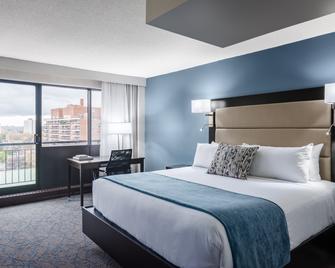 Ottawa Embassy Hotel & Suites - Ottawa - Bedroom