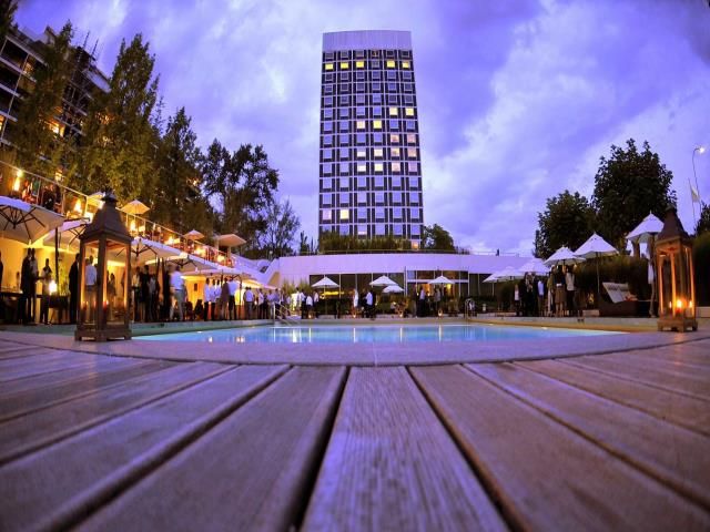 Intercontinental Hotels Geneve - Genebra - Piscina