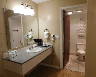 Motel West - Idaho Falls - Bathroom