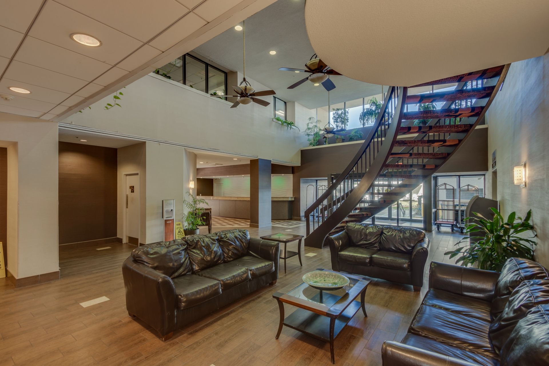 صن إن ساند ريزورت