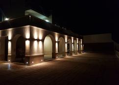 Il Paradiso sul Mare - Anzio - Gebouw