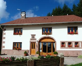 Blanche-Roche, Chambre Et Table D'hotes - Saint-Amé - Gebäude