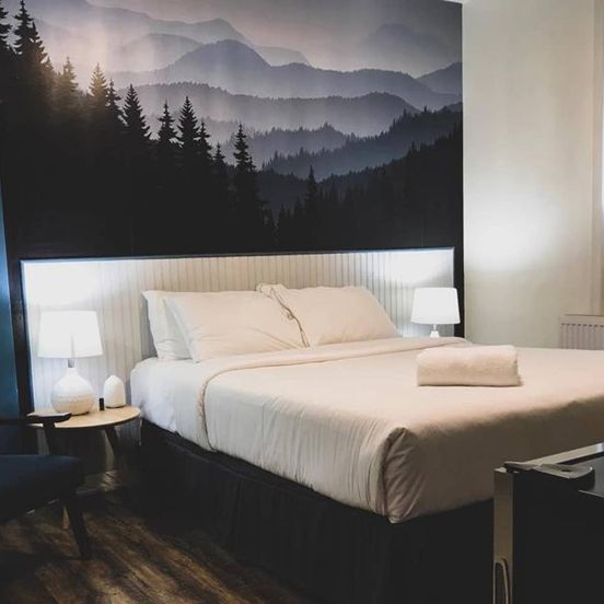 Building view of Pembroke Inn