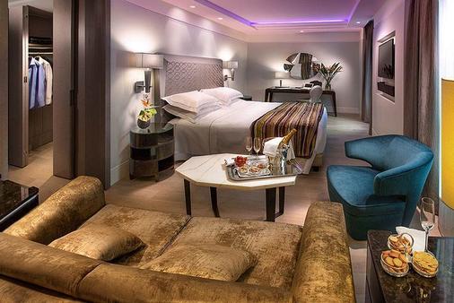 Hotel Cavour - Milán - Habitación