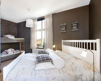 Hotell Aina - Svartvik - Спальня