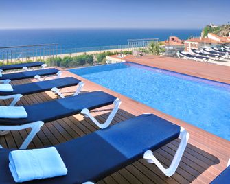 Hotel Checkin Catalonia - Calella - Zwembad