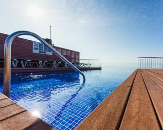 卡塔洛尼亞酒店 - 卡列亞 - 卡里拉 - 游泳池