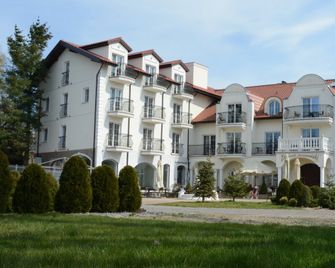 Dworek Jamnenski - Mielno - Building