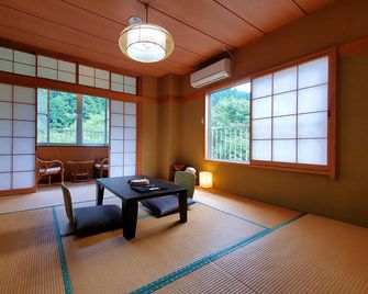 Mikawaya Ryokan - Okutama - Habitación