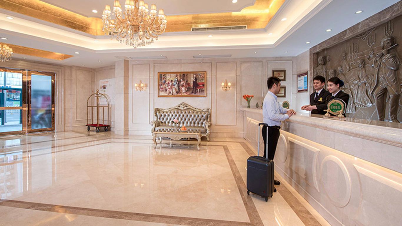 Vienna Hotel Shenzhen Lo Wu Control Point