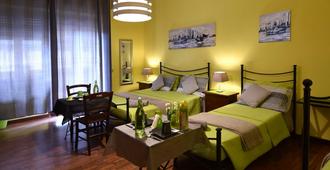 Cerdena Rooms - Cagliari - Bedroom