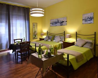 Cerdena Rooms - קליארי - חדר שינה