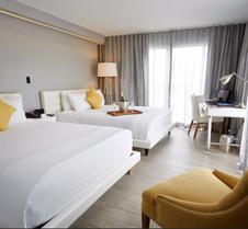 Riviera Suites South Beach
