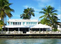 La Playita - Carolina - Edificio