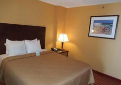 Comfort Inn Suites Virginia Beach Oceanfront 109 2 5 3