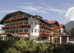 Hotel Zugspitze - Γκάρμις-Παρτενκίρχεν - Κτίριο