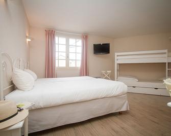 L'Ermitage Hotel & Restaurant - Saulges - Bedroom