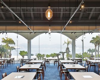 i + Land Nagasaki - נגאסאקי - מסעדה