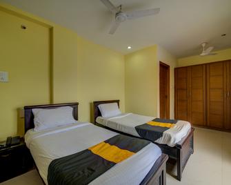 Falcons Nest Studio Apartments - Hyderabad - Habitación
