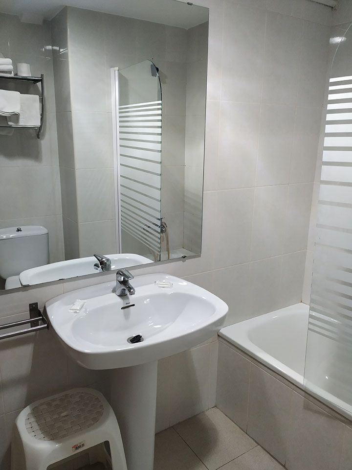 Pensión Eurosol - Granada - Baño