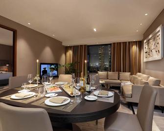Makati Diamond Residences - Makati - Comedor