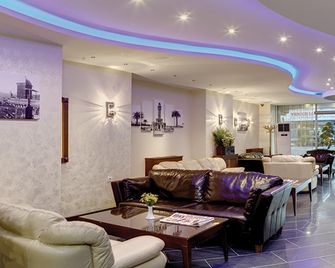 Susuzlu Seçkin Otel - 伊茲密爾 - 大廳