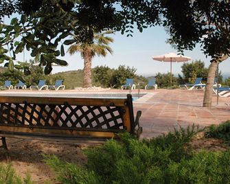 Hotel Cal Naudi - Ulldecona - Vista del exterior
