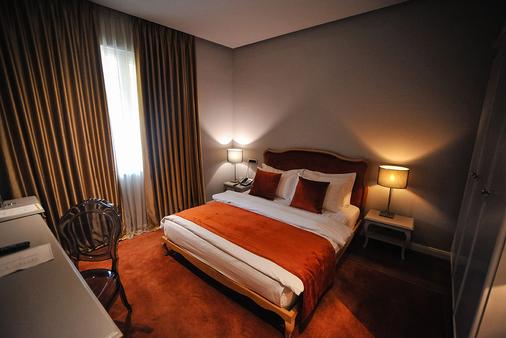 Classic Hotel - Tirana - Makuuhuone