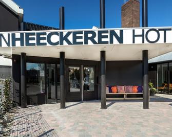 Van Heeckeren Hotel - Nes - Edificio