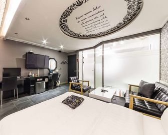 Sixty Hotel - Seoul - Bedroom